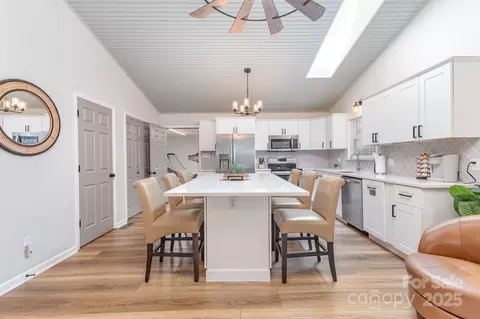 Kitchen - 8410 Slate St, Terrell, NC 28682 photo 2 of 4