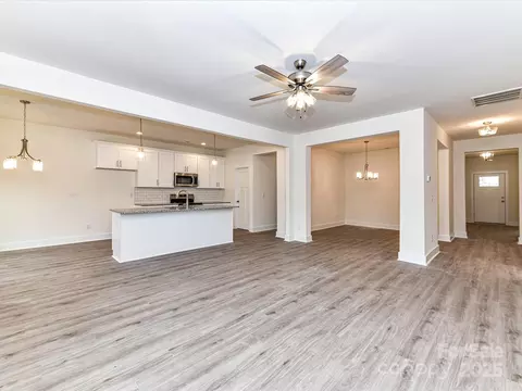 Living - 5609 Morgan Mill Rd, Monroe, NC 28110 photo 2 of 5