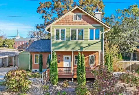 30 Dartmouth St, Asheville, NC 28806