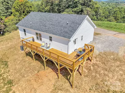 185 Riverview Dr, Canton, NC 28716 photo 33