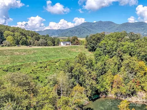 185 Riverview Dr, Canton, NC 28716 photo 47