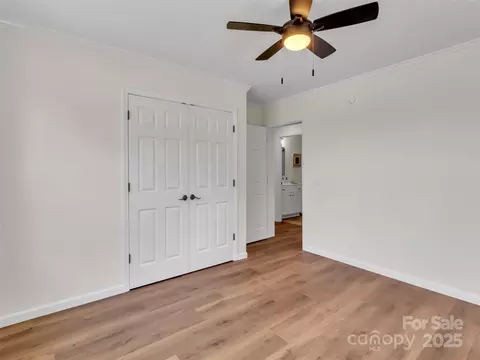 185 Riverview Dr, Canton, NC 28716 photo 24