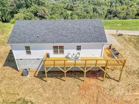 185 Riverview Dr, Canton, NC 28716 photo 43