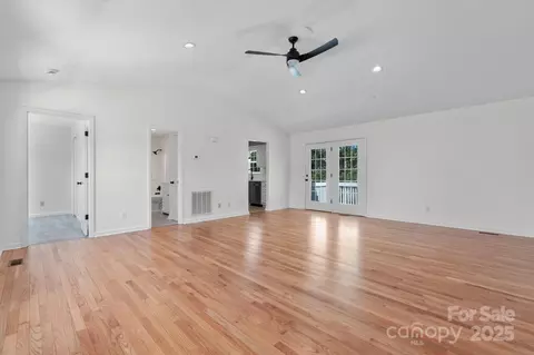 Living - 4774 Thoreau Dr, Conover, NC 28613 photo 1 of 3