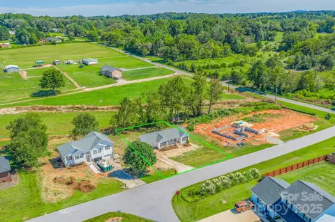 View/Area - 4774 Thoreau Dr, Conover, NC 28613 photo 5 of 5