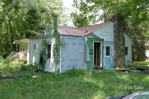 115 N Arlington 28-33 65-70 Ave #28-33, 65-70, Jonesville, NC 28642
