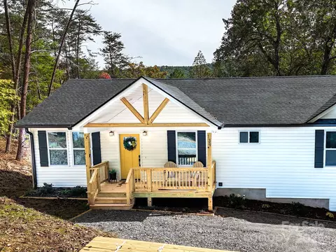 139 Burley Rdg, Candler, NC 28715