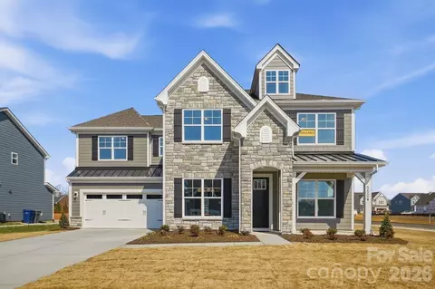 3504 Charolais Ln, Harrisburg, NC 28075