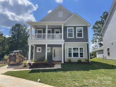 4044 Grommet Ct, Matthews, NC 28105