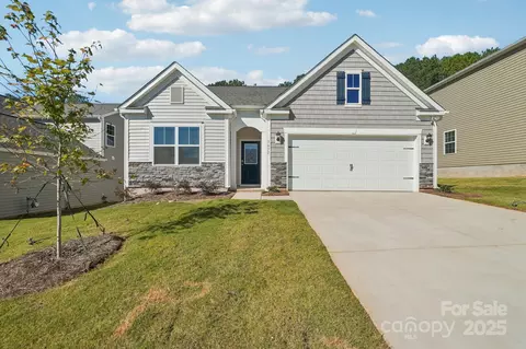 3677 Charles Nw St NW, Conover, NC 28613