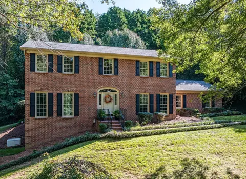 240 37th Avenue Nw Pl NW, Hickory, NC 28601