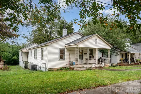 2428 Booker Ave, Charlotte, NC 28216