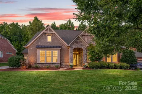 7164 Brookstone Ln, Fort Mill, SC 29707