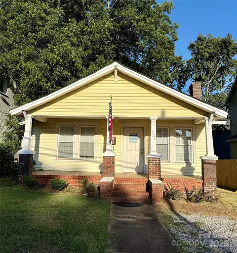 606 Campus St, Charlotte, NC 28216