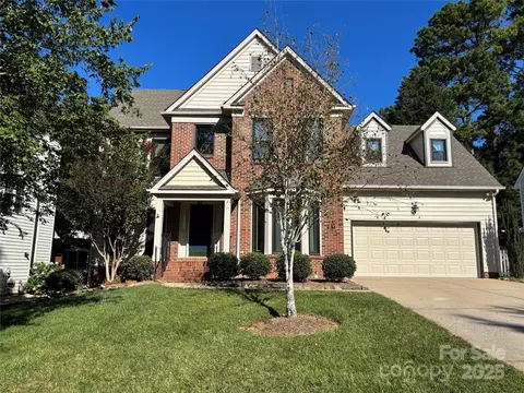 Exterior - 19933 Scanmar Ln, Cornelius, NC 28031 photo 1 of 5