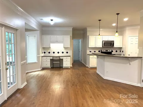 Living - 19933 Scanmar Ln, Cornelius, NC 28031 photo 1 of 3