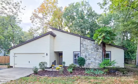 3716 Bon Rea Dr, Charlotte, NC 28226