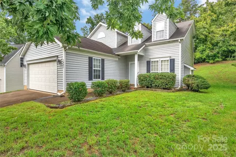 1907 Killarney Pl, Charlotte, NC 28262