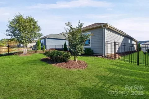 Exterior - 6239 Scuttle Ln, Denver, NC 28037 photo 1 of 10