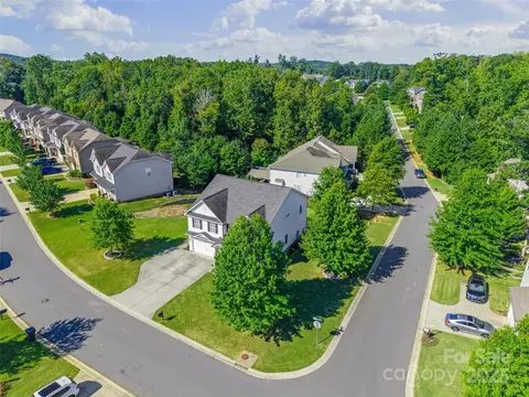 View/Area - 559 Daventry Ct, Clover, SC 29710 photo 1 of 3