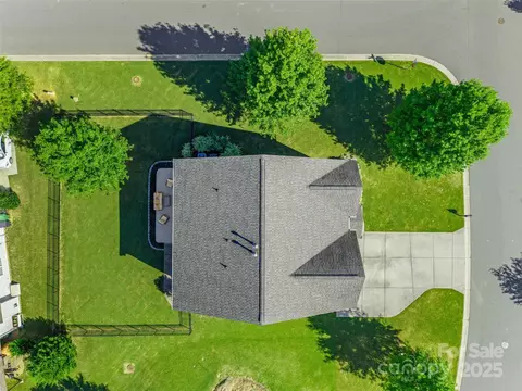 View/Area - 559 Daventry Ct, Clover, SC 29710 photo 2 of 3
