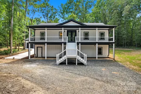 4460 R L Ln, Midland, NC 28107
