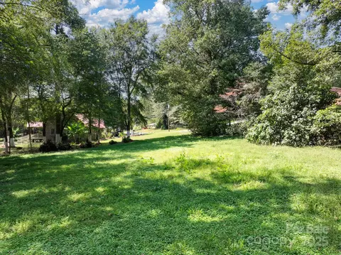 502 3rd Ne Ave NE, Conover, NC 28613 photo 4