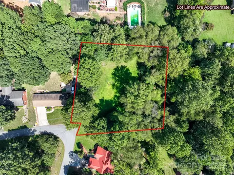 502 3rd Ne Ave NE, Conover, NC 28613