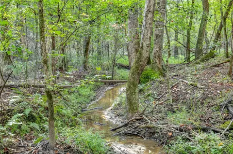 000 Lawrence Rd, Cherryville, NC 28021