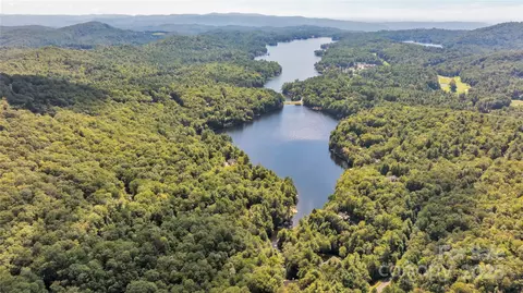 1 Cardinal Drive #1A & 1 B, Lake Toxaway, NC 28747