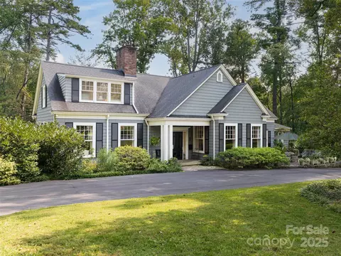 19 Greenwood Rd, Asheville, NC 28803