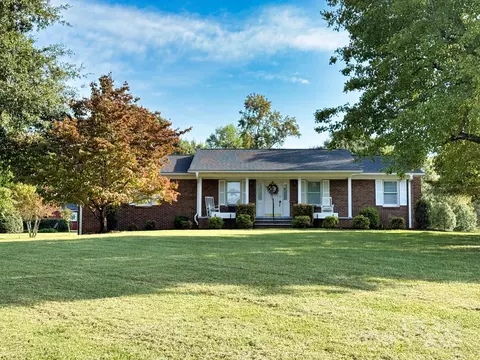 389 Harrill Dairy Rd, Forest City, NC 28043