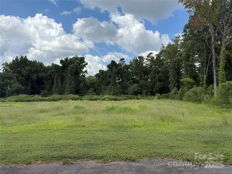 00 Greenhill Dr, Charlotte, NC 28217