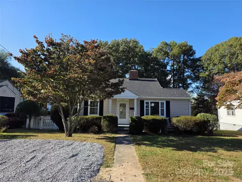 1314 Poston Cir, Gastonia, NC 28054