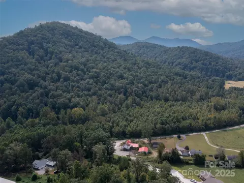 99999 Montford Cove Rd, Marion, NC 28752