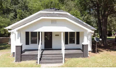 504 Locust St, Kannapolis, NC 28081