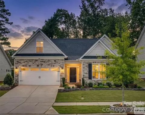 466 Hickory View Dr, Rock Hill, SC 29732