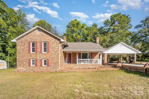 304 West St, Kershaw, SC 29067