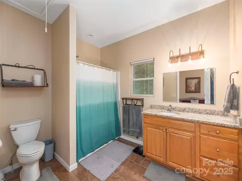Bath - 26 Azalea Dr, Clyde, NC 28721 photo 2 of 3