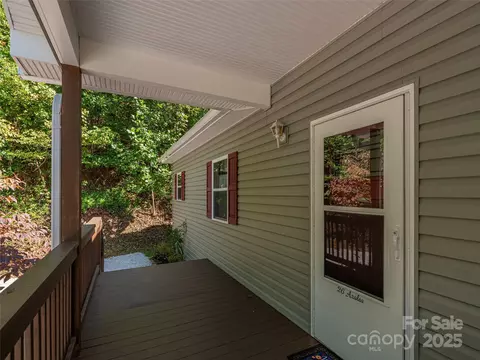 Exterior - 26 Azalea Dr, Clyde, NC 28721 photo 4 of 10