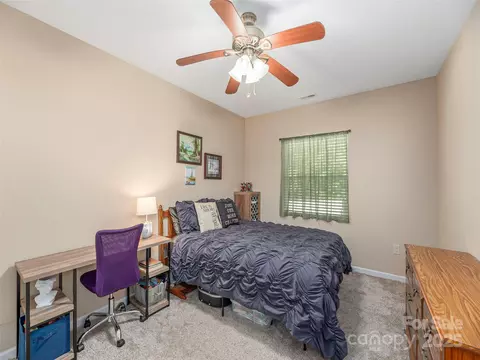Bedroom - 26 Azalea Dr, Clyde, NC 28721 photo 5 of 5