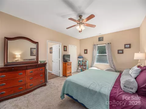 Bedroom - 26 Azalea Dr, Clyde, NC 28721 photo 1 of 5
