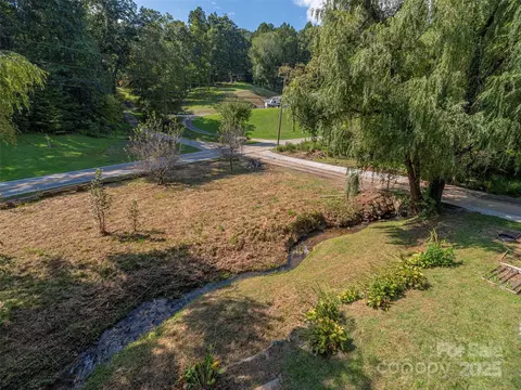View/Area - 26 Azalea Dr, Clyde, NC 28721 photo 1 of 1