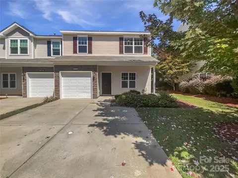 2180 Shady Pond Dr, Clover, SC 29710