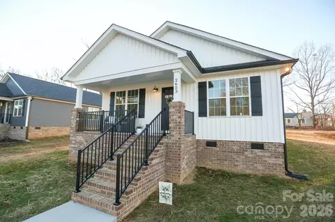 2653 Brady Ave, Kannapolis, NC 28083