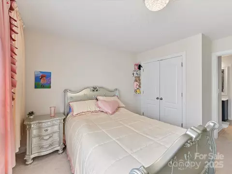 Bedroom - 9890 Travertine Trl, Davidson, NC 28036 photo 5 of 7