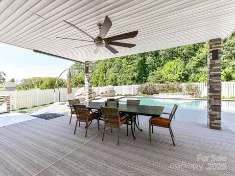 Exterior - 9890 Travertine Trl, Davidson, NC 28036 photo 3 of 13