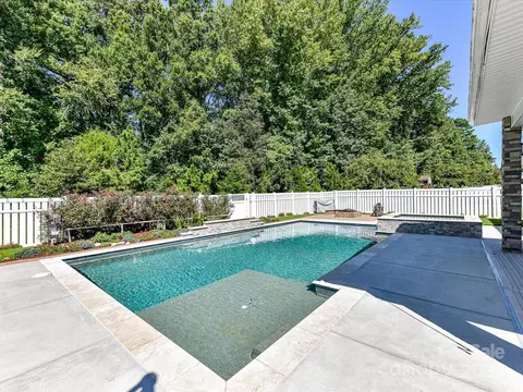 Exterior - 9890 Travertine Trl, Davidson, NC 28036 photo 8 of 13