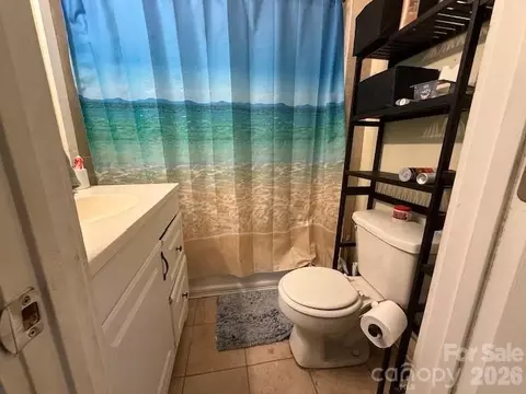 Bath - 54 Dee Cable Dr, Marion, NC 28752 photo 1 of 2