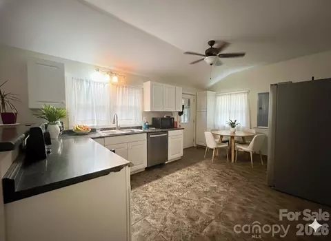Kitchen - 54 Dee Cable Dr, Marion, NC 28752 photo 1 of 1